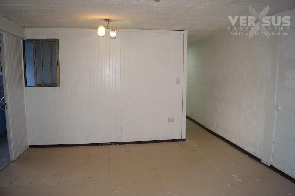 Oportunidad, venta departamento 2 dormitorios calle Garcia Lorca Plaza Canada Maipu