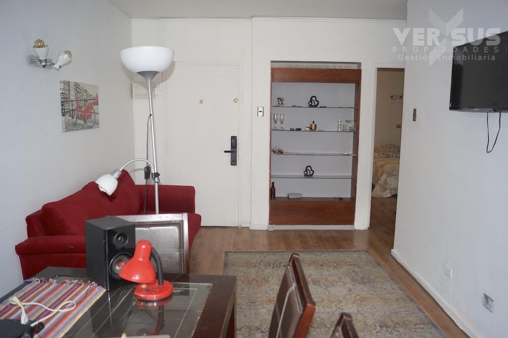 Venta Depto en Av Providencia excelente ubicación 2 dormitorios